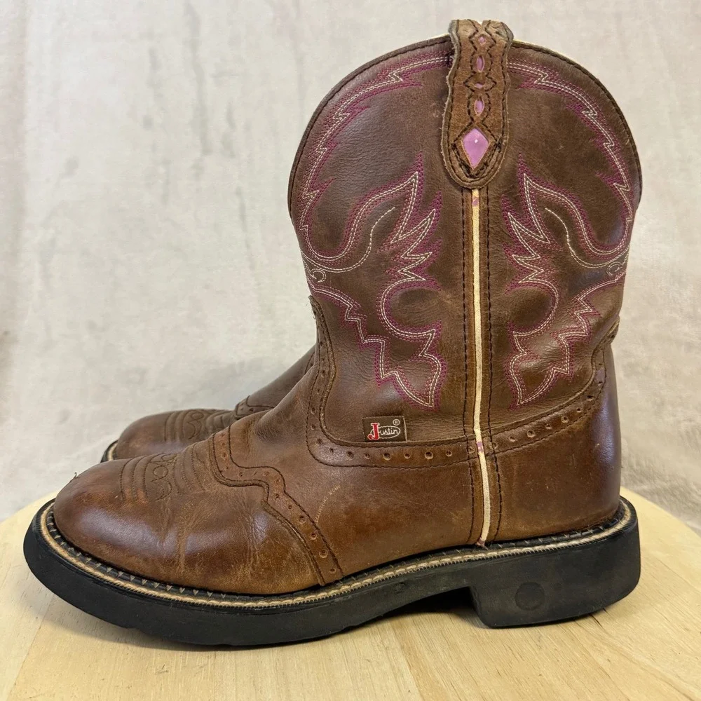 Justin Gypsy Womens Brown Leather Western Cowgirl Boots Pink Stitch L9903 Sz. 9B